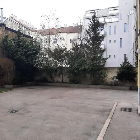 Brilliant View: Balcony Home, Modern, Stylish And Newly Renovated Vienna Luaran gambar