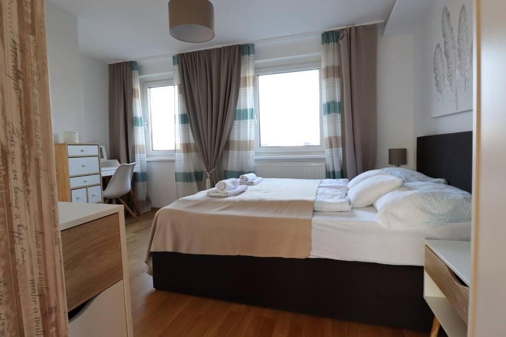 Brilliant View: Balcony Home, Modern, Stylish And Newly Renovated Vienna Luaran gambar