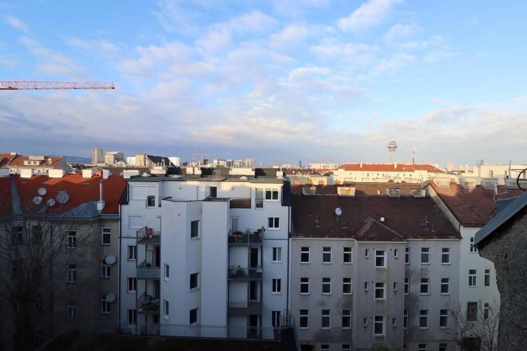 Brilliant View: Balcony Home, Modern, Stylish And Newly Renovated Vienna Luaran gambar